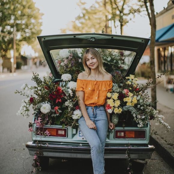 Meet your Posher, Alice - Picture 1 of 1